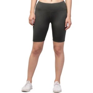 Polyester Solid Above Knee High-Rise Shorts (Green)