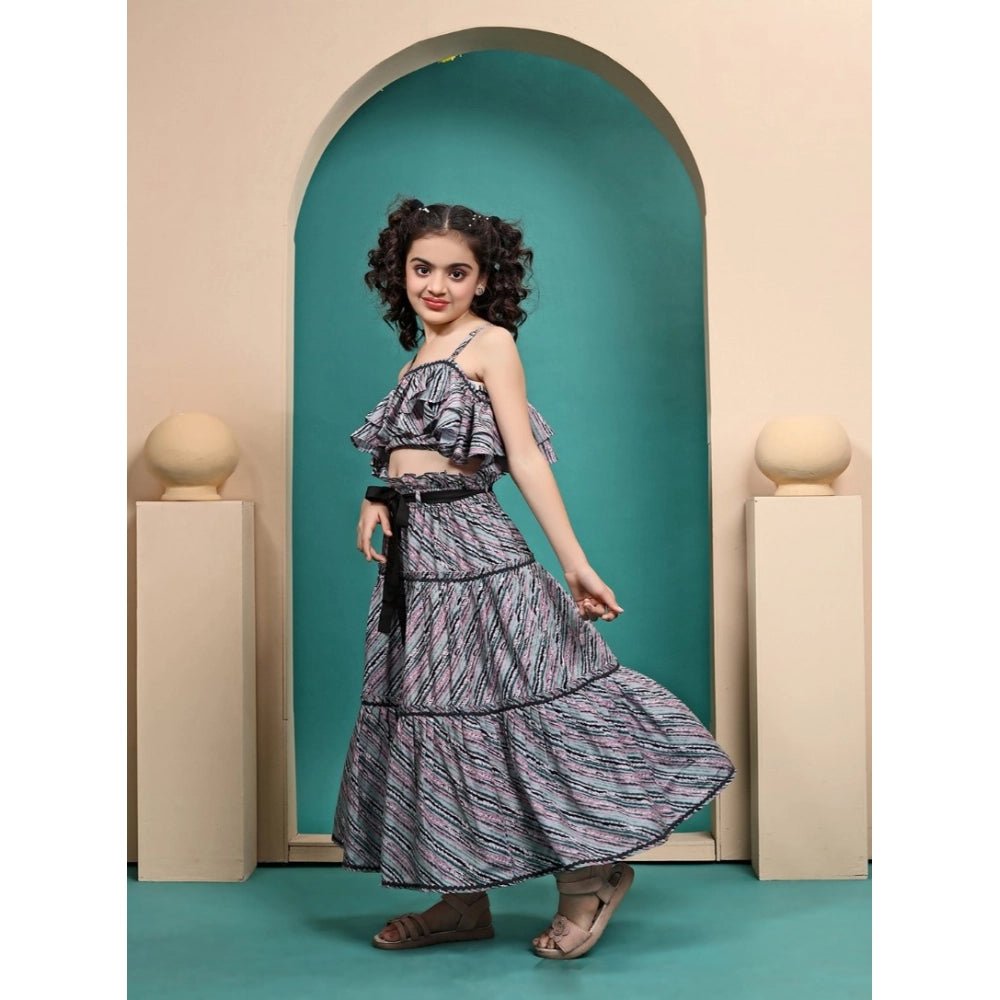 Girl's Maslin Printed Crop Top And Fleared Skirt Set (Grey) - Image 3