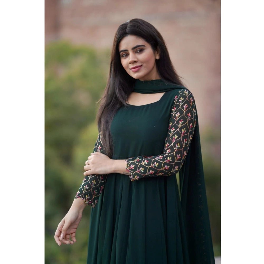 Women's Georgette Embroidery 3-4th Sleeve Round Neck Kurti with Dupatta Set (Green) - Image 2