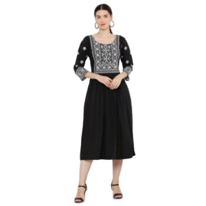 Casual Rayon 3-4th Sleeves Kurti (Black)