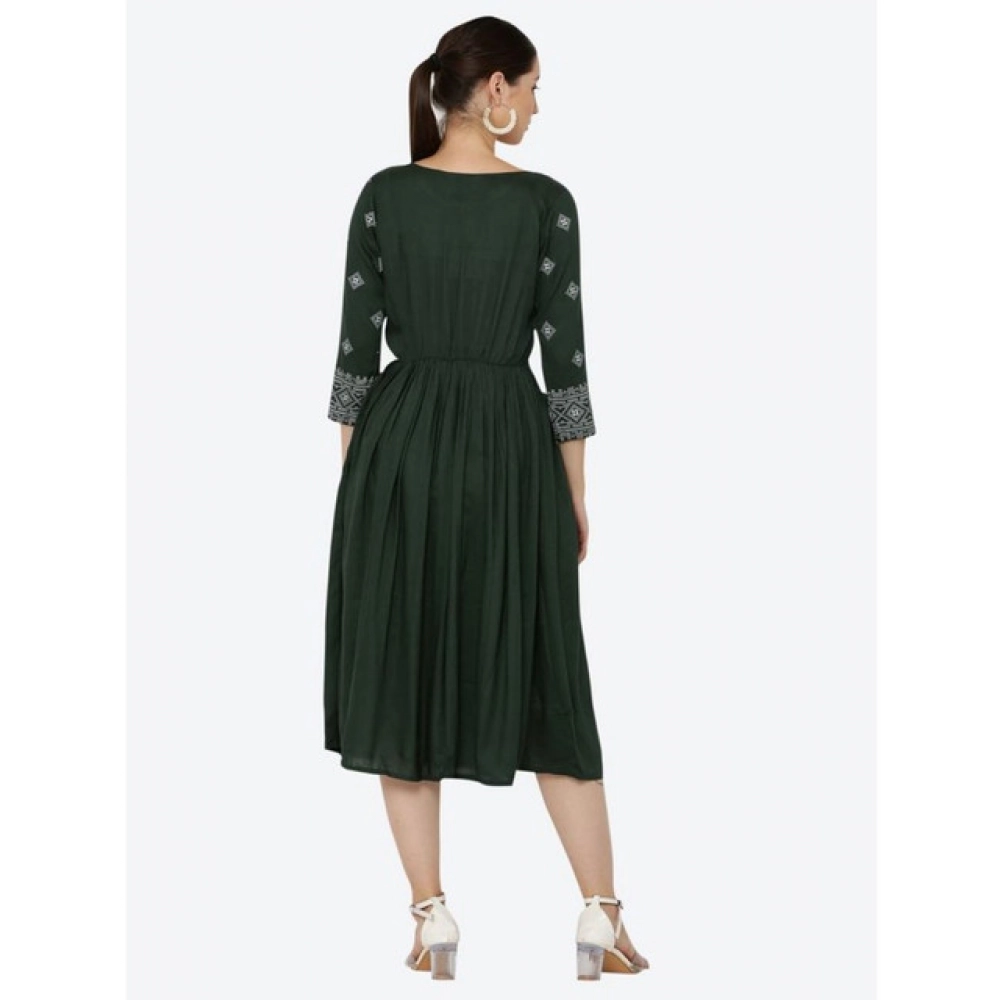 Casual Rayon 3-4th Sleeves Kurti (Green) - Image 4