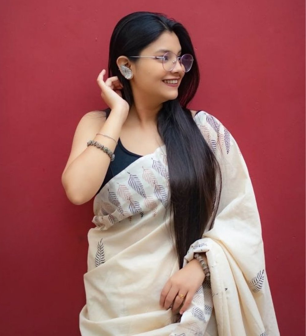 Women's Linen Printed Saree with Unstitched Blouse (5.5 Mtr)