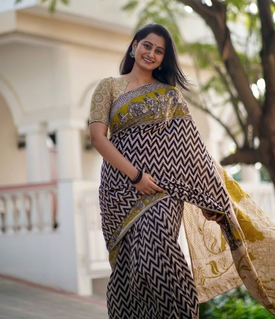 Women's Linen Kalamkari Printed Saree with Unstitched Blouse (5.5 Mtr) - Image 7