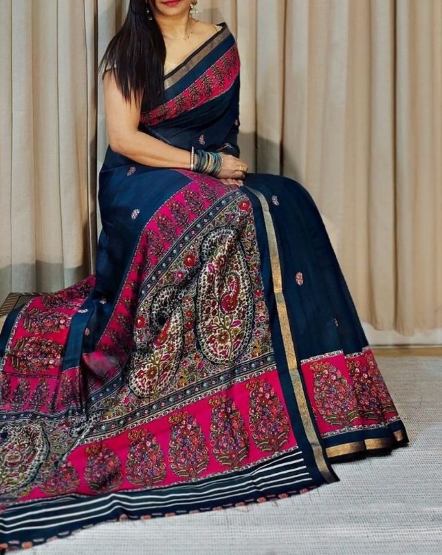 Women's Linen Kalamkari Printed Saree with Unstitched Blouse (5.5 Mtr) - Image 10