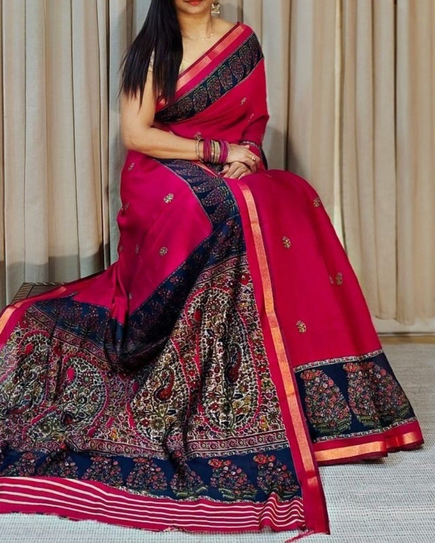 Women's Linen Kalamkari Printed Saree with Unstitched Blouse (5.5 Mtr) - Image 11